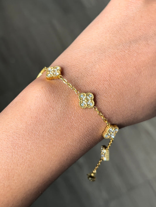 Diamonte Gold Clover Bracelet