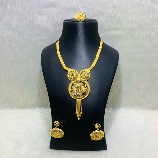 Simple Gold necklace set